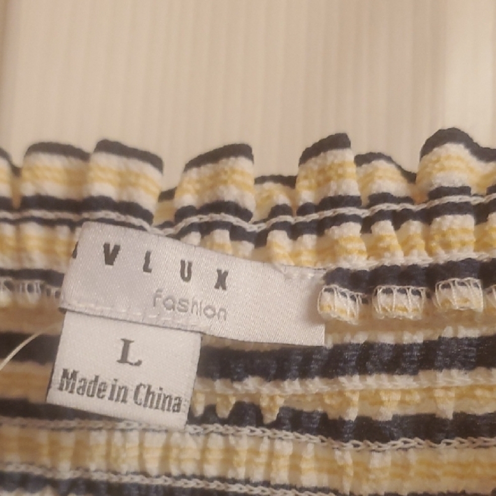 Forever 21 Y2k Black and White Striped Tank Top Strappy Low Back Elastic - Picture 6 of 9